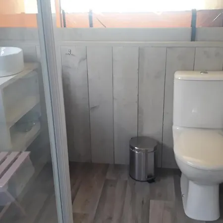 Glampingtent 't Haller 럭셔리텐트 보르덴